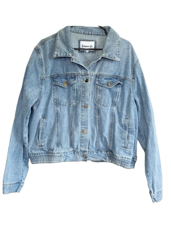 Between Us Jackets & Blazers - BETWEEN US Oversized Denim Jacket Women’s 3X Light Wash 100% Cotton Jean